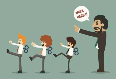 企業中層管理者的作用與重要性